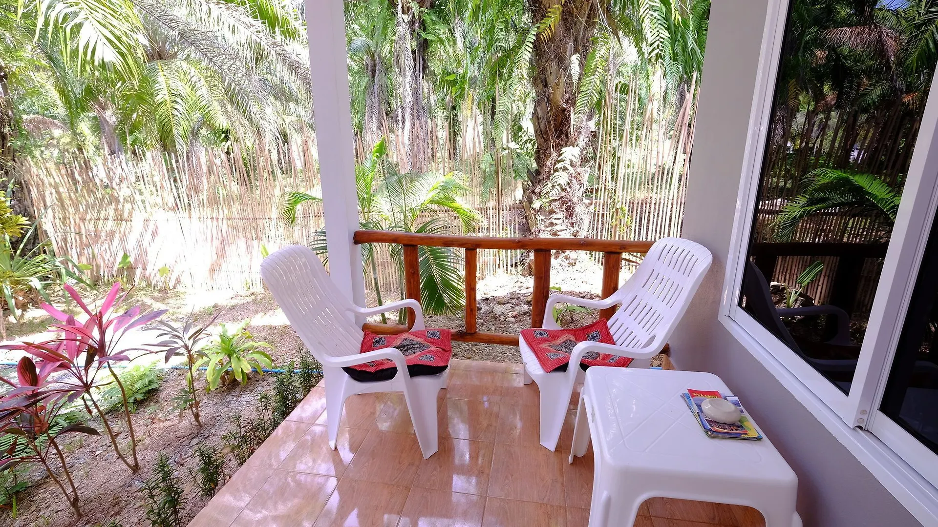 **  Hotel Mada Lanta Mai Keaw Ko Lanta Thailand