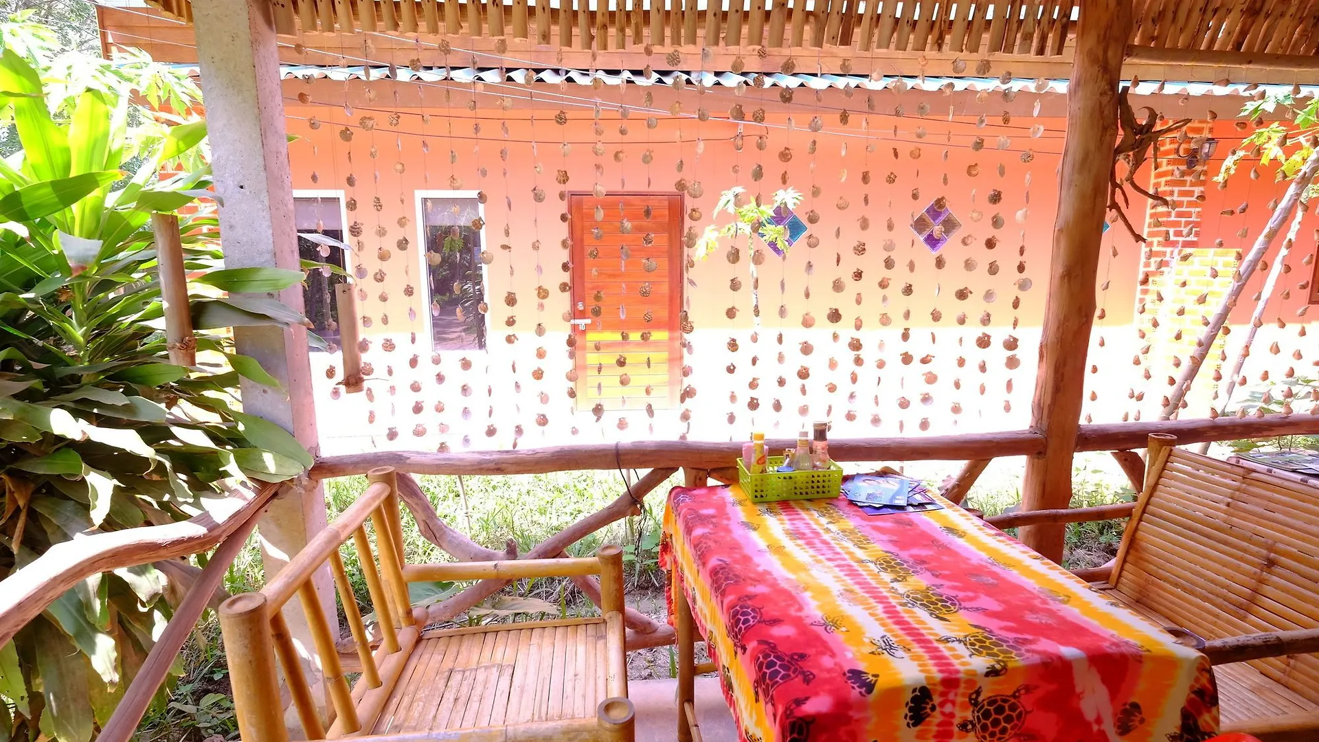 **  Hotel Mada Lanta Mai Keaw Ko Lanta Thailand